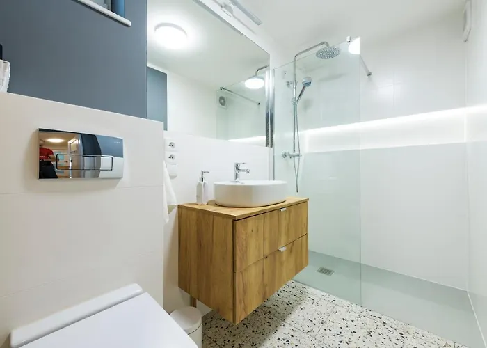 Prime Grey And Blue Апартаменты *